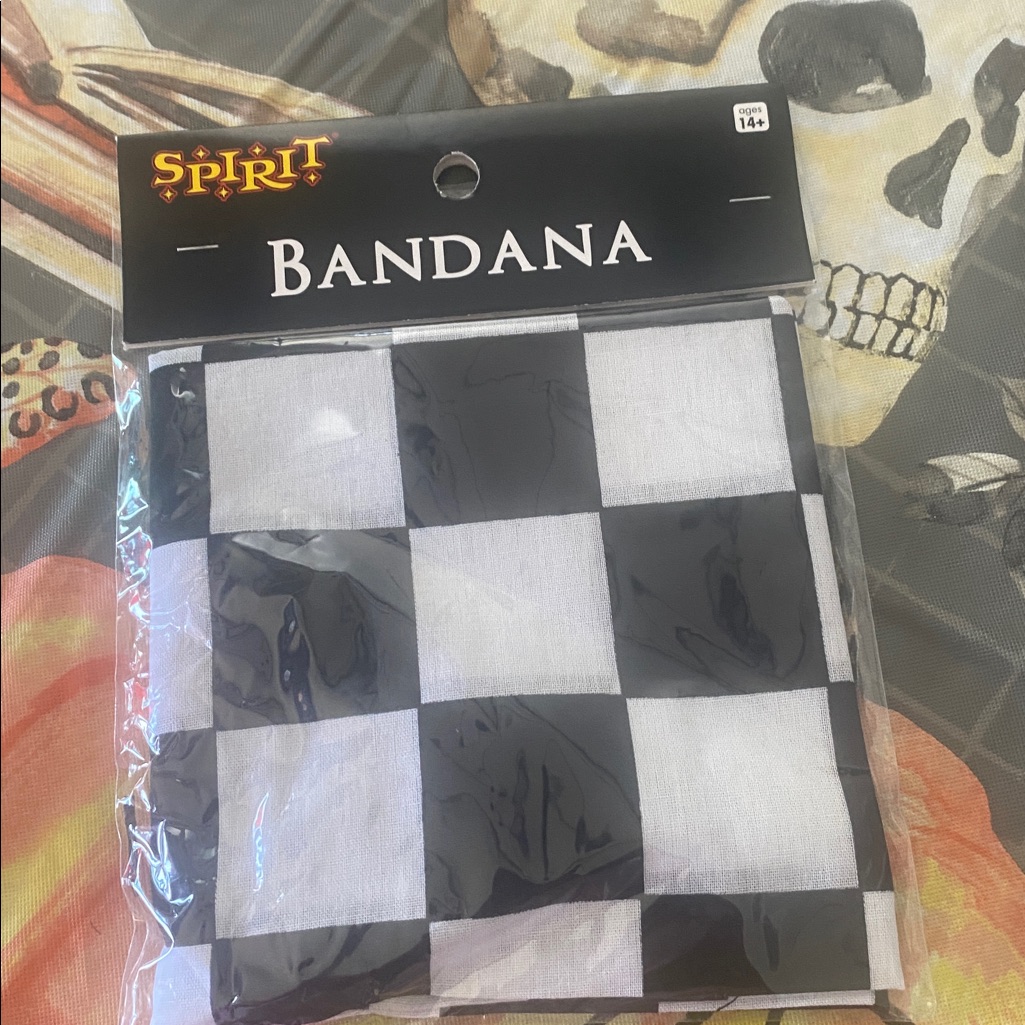 Spirit Black & White Checkered Bandana. Nwt